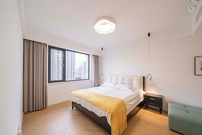 Book and Bed - Xujiahui