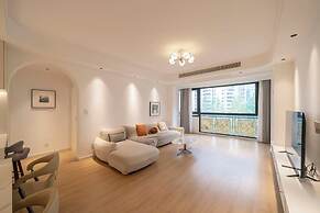 Book and Bed - Xujiahui