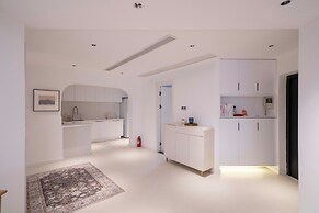 Book and Bed - Xujiahui