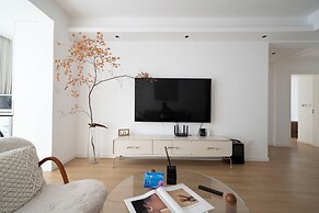 Book and Bed - Xujiahui