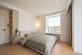 Book and Bed - Xujiahui