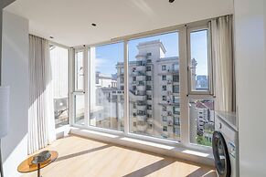 Book and Bed - Xujiahui