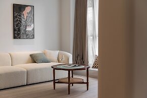 Book and Bed - Xujiahui