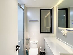 Book and Bed - Xujiahui