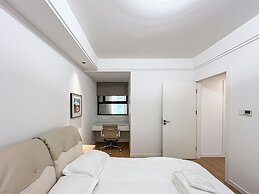 Book and Bed - Xujiahui