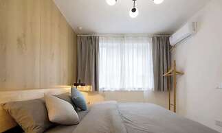 Book and Bed - Lujiazui