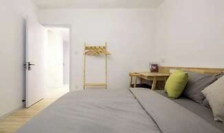 Book and Bed - Lujiazui