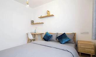 Book and Bed - Lujiazui
