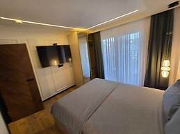 Apartments Lura