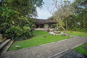 Villa Cemadik