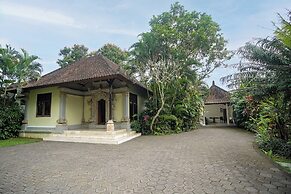 Villa Cemadik
