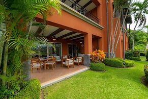 Montebello 2E 3bdrm 3bath Ocean View