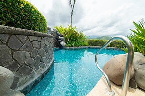 Montebello 2E 3bdrm 3bath Ocean View