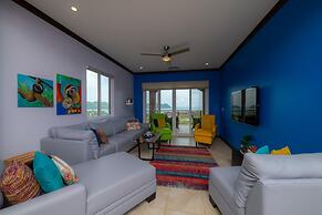 Altavista 4C 3 bdr 3 Bath Ocean View