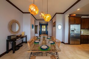 Altavista 4C 3 bdr 3 Bath Ocean View