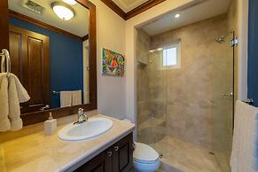 Altavista 4C 3 bdr 3 Bath Ocean View