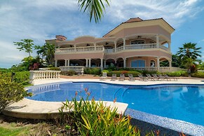 - Casa Garmus - 10 bdr Ocean View