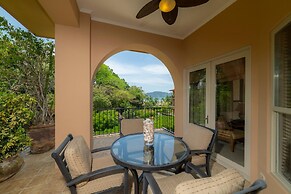 Bella Vista 8B 3 Bedr 3 1 2 Bath