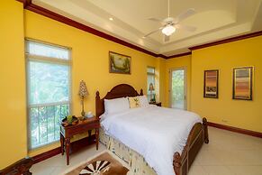 Bella Vista 8B 3 Bedr 3 1 2 Bath