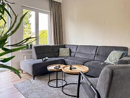 Moderne Ferienwohnung mit Balkon in Zuschen