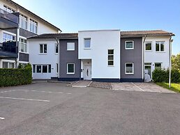 Moderne Ferienwohnung mit Balkon in Zuschen