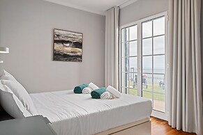 Villa Eastern Edge by Homie