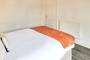 Host Stay Bishop House