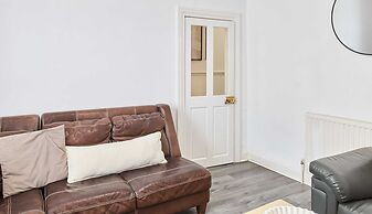 Host Stay Bishop House