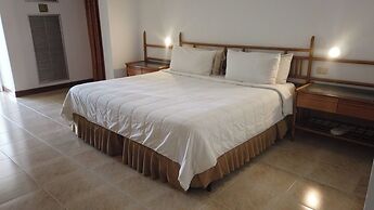 Hotel Maremares By Buddha Bar Beach