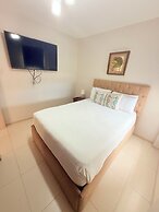 Jaco Bay 8th Floor Unit