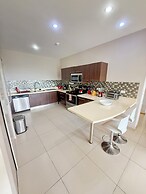 Jaco Bay 8th Floor Unit