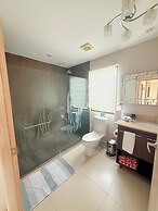 Jaco Bay 8th Floor Unit