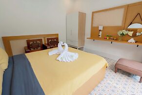 Hometown Bamboo Villa Danang