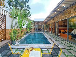Hometown Bamboo Villa Danang