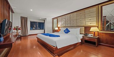 Sandals Stay Hotel