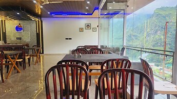 Yamunotri Heli Resort