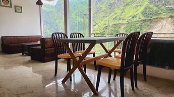 Yamunotri Heli Resort
