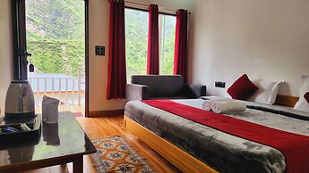 Yamunotri Heli Resort