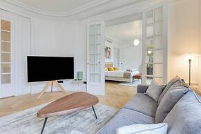 Wonderful AC Apartment Terrace Madeleine Opera