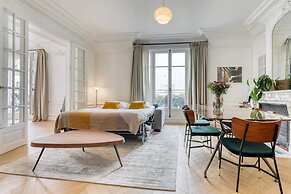 Wonderful AC Apartment Terrace Madeleine Opera