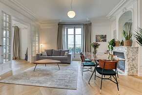 Wonderful AC Apartment Terrace Madeleine Opera