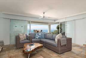 3 Bedroom Beachfront Apartment