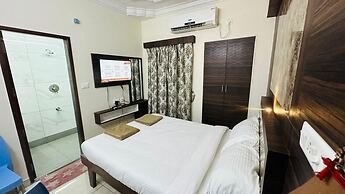 Vasantharaja Inn