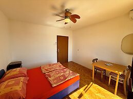Apartment Višnja