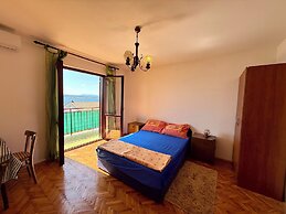 Apartment Višnja
