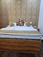 The Agra Retreat