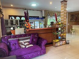 Sukhothai Grand Hotel and Landmark