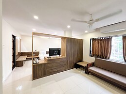 THE GRAND KD HOTEL