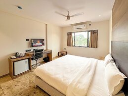 THE GRAND KD HOTEL