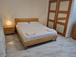 Charming Amman Apartment With Security and Modern Amenities